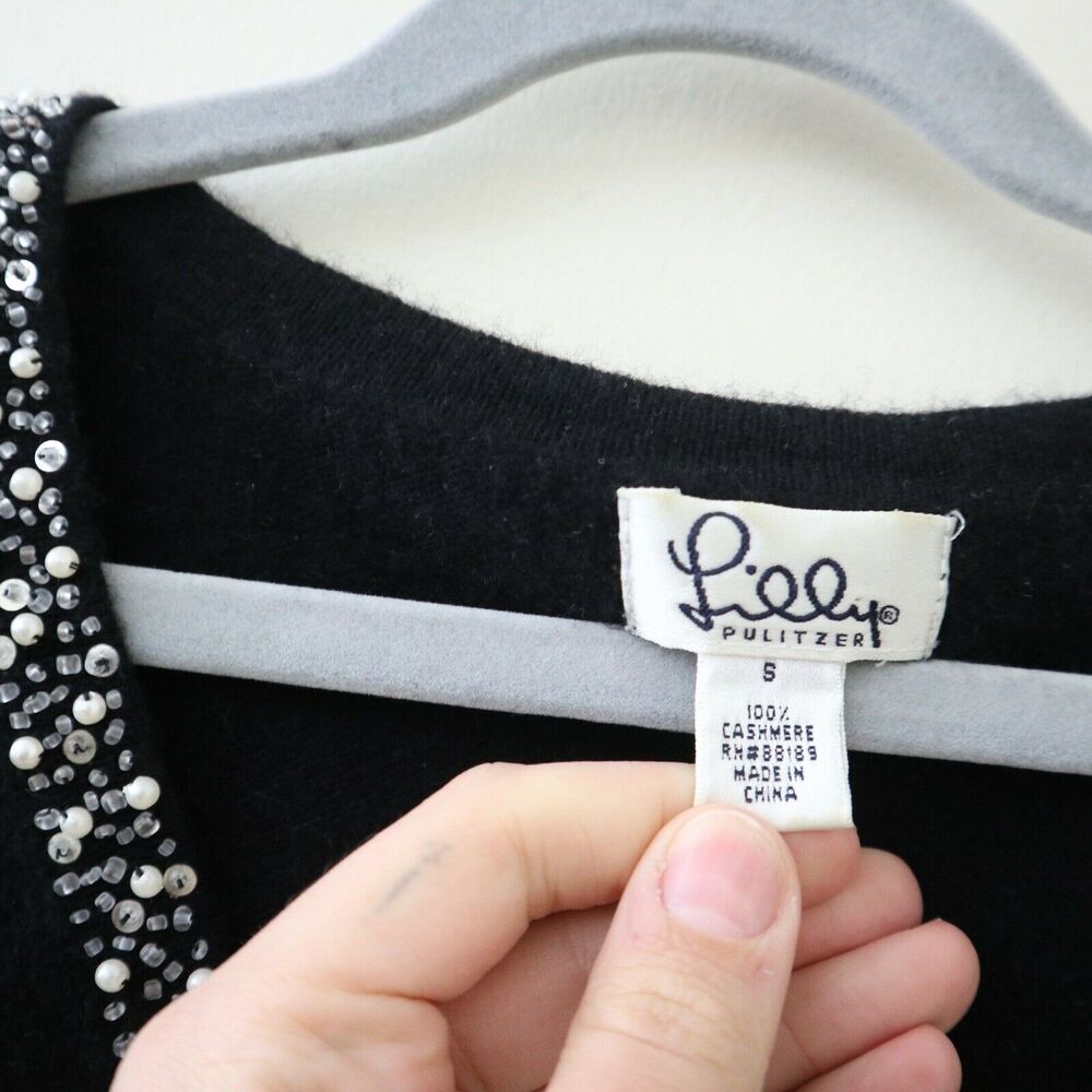 Lilly Pulitzer Size S Cashmere V Neck Pullover Sweater Black Bead Embellished - Picture 2 of 9